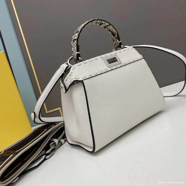Vintage HOT Iconic Mini Bag Fendi Leather Peekaboo In Stitching White Calf 0809